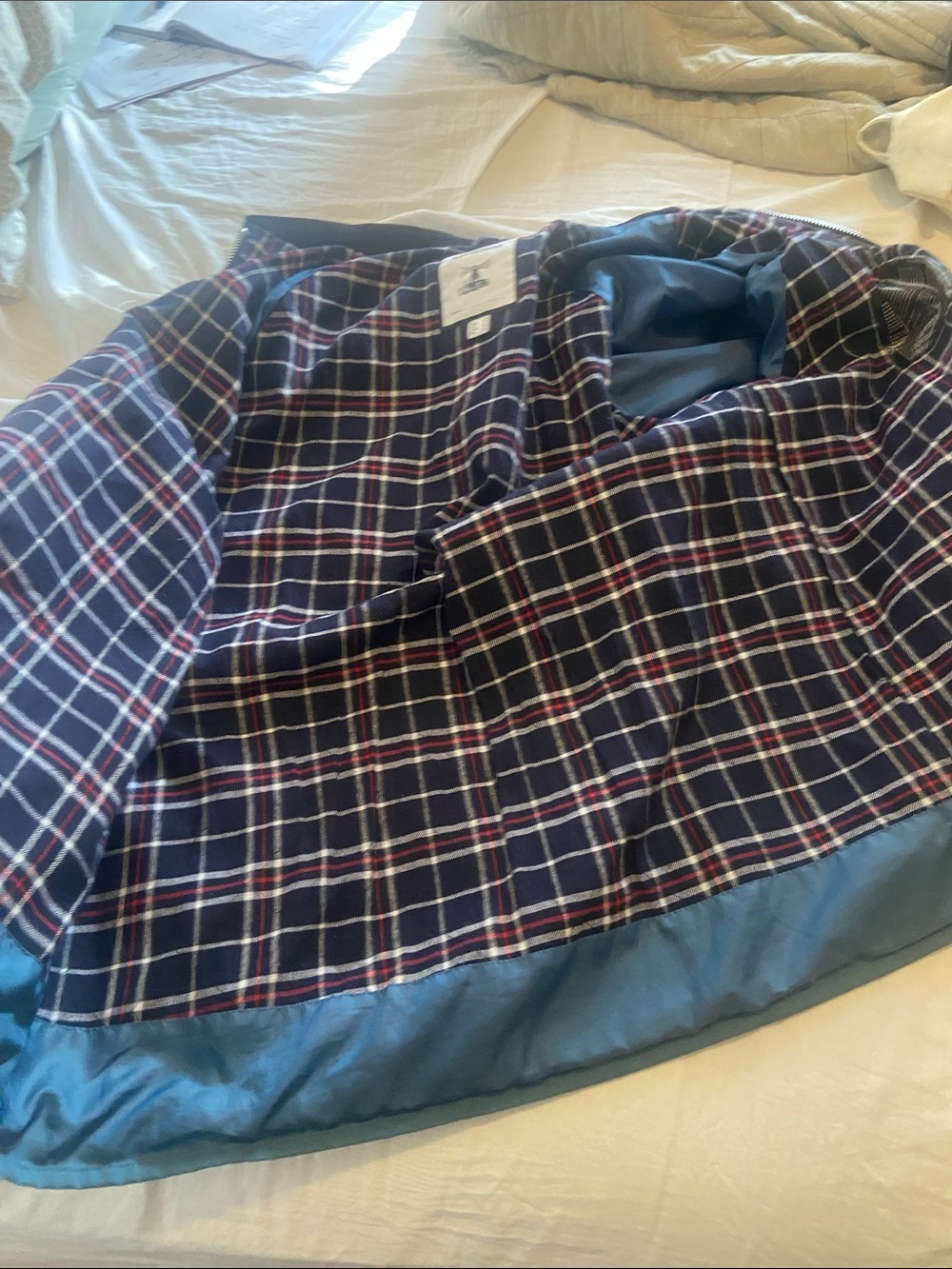 Alexa Chung Barbour Waxed Cotton Jacket with Black Corduroy Collar - Picture 12 of 16
